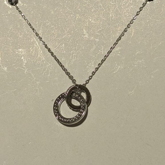 Silvertone Necklace with Dual Circle Design - Picture 3 of 4